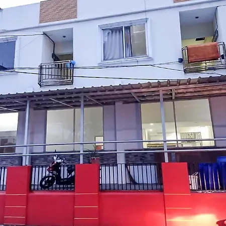 Agnes Residence Near Blok M Mitra Reddoorz-2